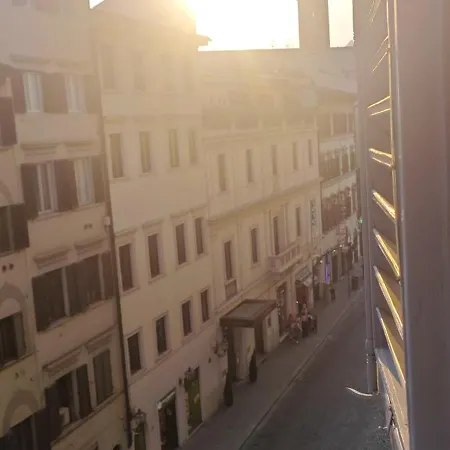 Pensión Benedetto Xvi *